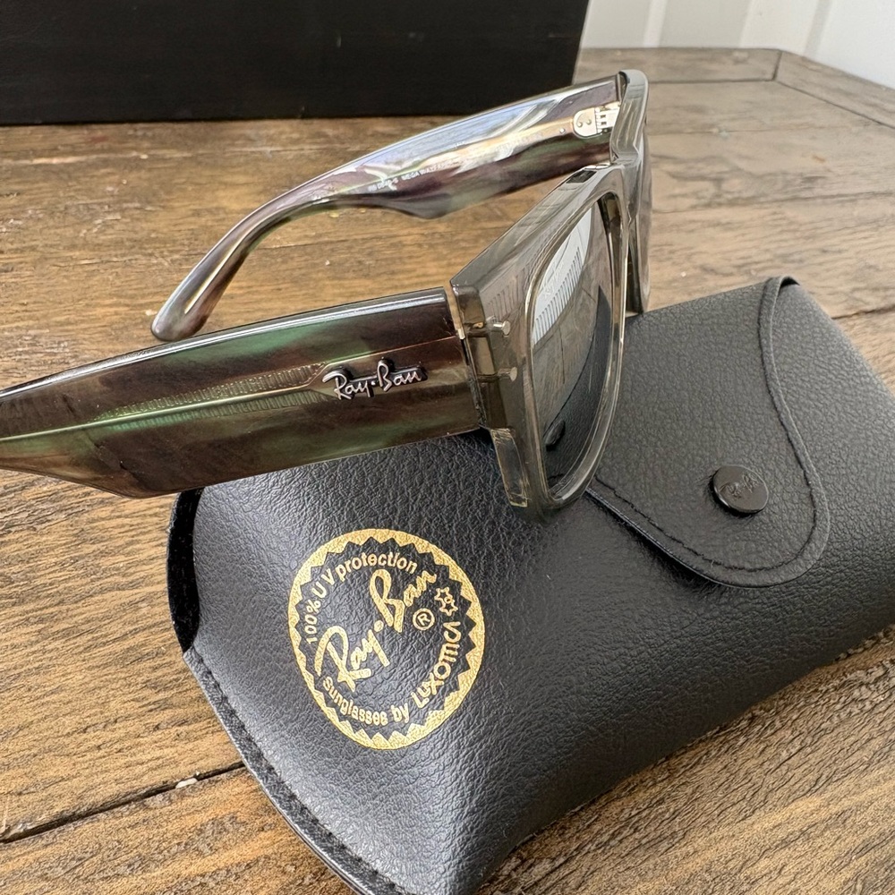 Ray-Ban Mega Wayfarer RB0840-S 6635/5C Transparent Green Sunglasses 51mm - Picture 7 of 8